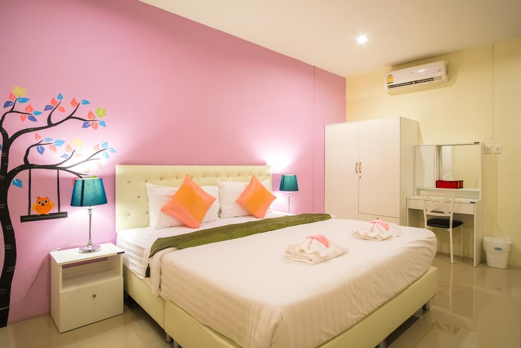 Petch Ranong @ Town Apartment Exterior photo